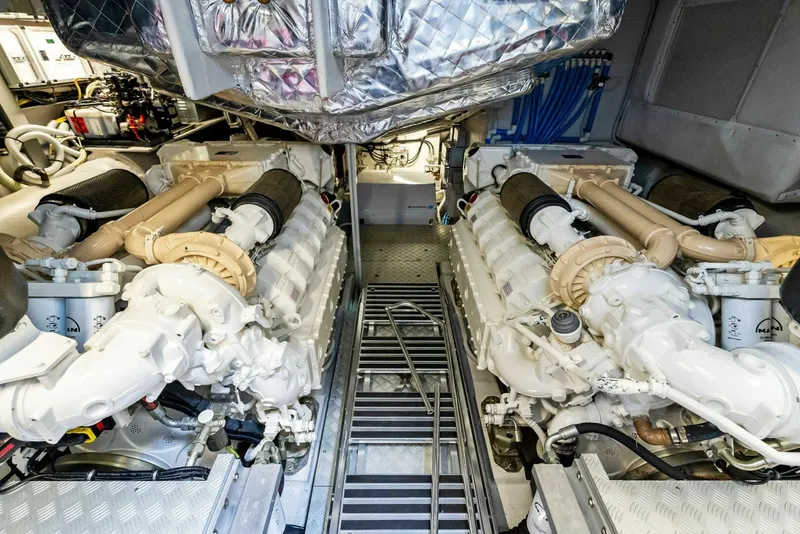 Slide: The Image of Riva 66 Ribelle 2020 - 4471321