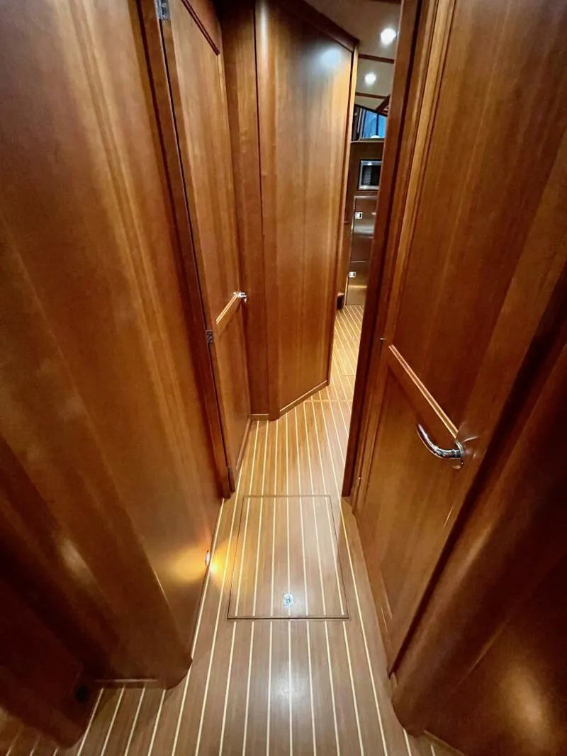 Slide: The Image of Sabre 48 Salon Express 2016 - 4487142