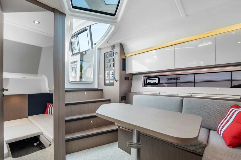 Slide: The Image of Beneteau Gran Turismo 2022 - 4475012