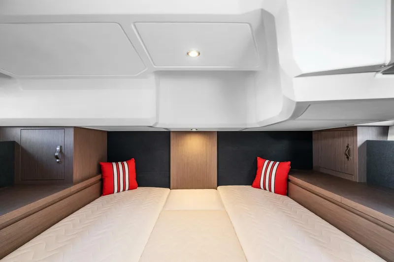 Slide: The Image of Beneteau Gran Turismo 2022 - 4475014