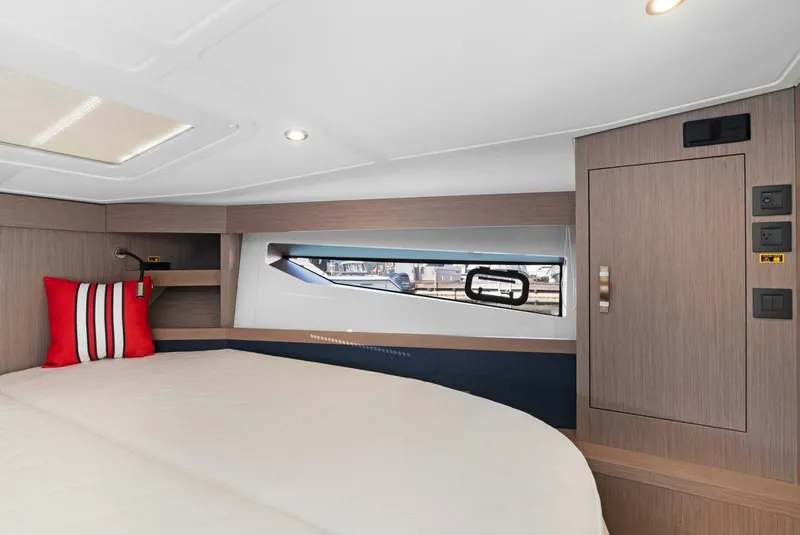 Slide: The Image of Beneteau Gran Turismo 2022 - 4475018