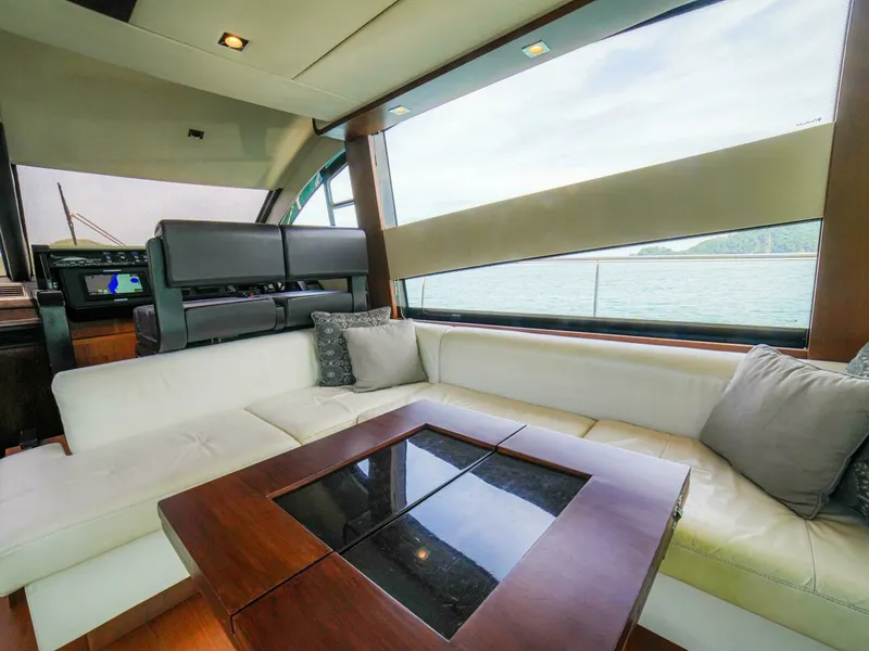 Slide: The Image of 50  Fairline 2014 Cruiser "YOLO" - Salon - 6434864