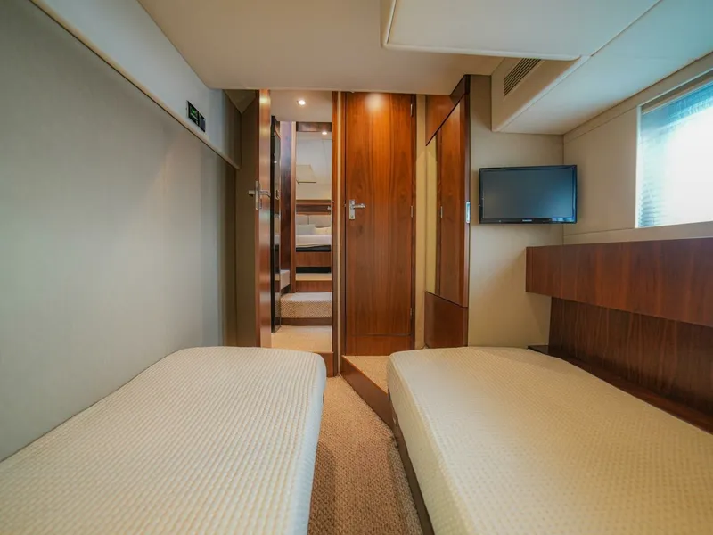Slide: The Image of 50  Fairline 2014 Cruiser "YOLO" - 6434882
