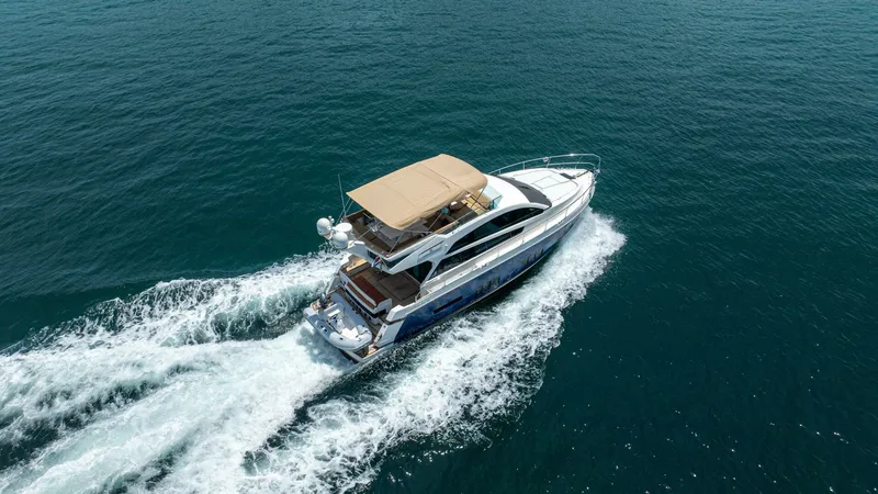Slide: The Image of 50  Fairline 2014 Cruiser "YOLO" - 6434899