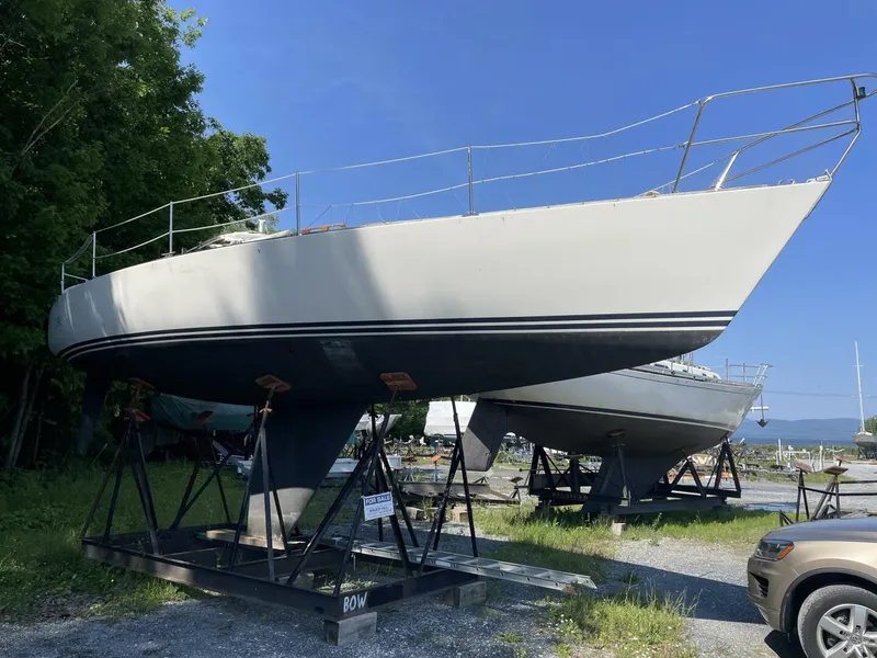 The Image of J Boats 35 1985 - 4475793