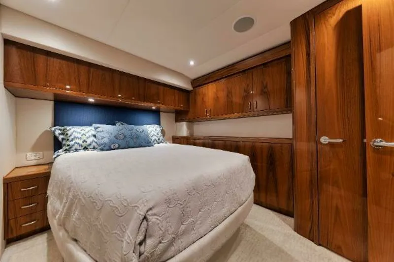 Slide: The Image of 54' Hatteras GT54 - VIP Stateroom 2018 54' Hatteras GT54 - 7677425