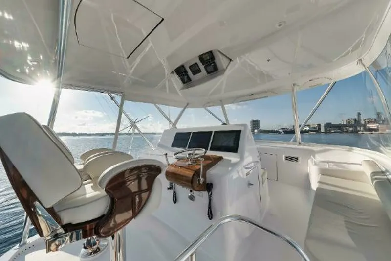 Slide: The Image of 54' Hatteras GT54 - 54' Hatteras GT54 - Flybridge 2018 54' Hatteras GT54 - 7677423