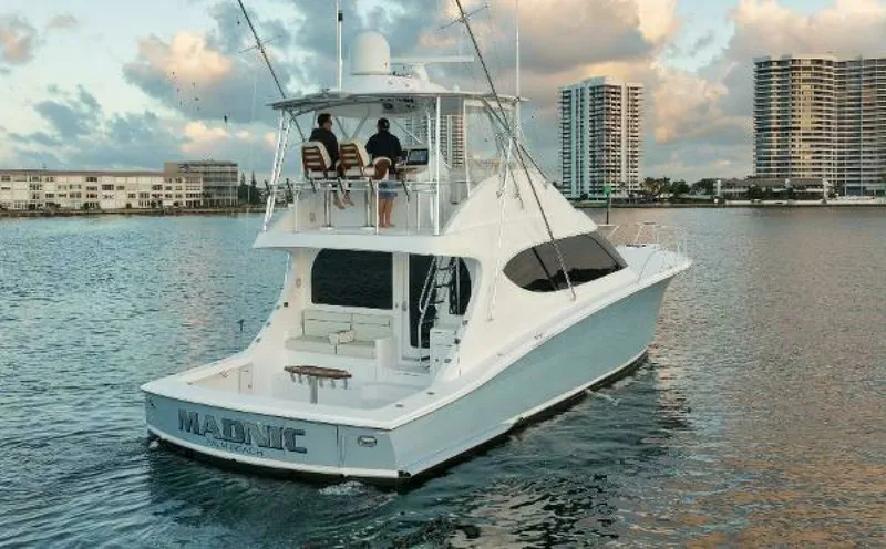 Slide: The Image of 54' Hatteras GT54 - Profile 2018 54' Hatteras GT54 - 7677407