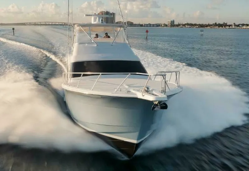 Slide: The Image of 54' Hatteras GT54 - Profile 2018 54' Hatteras GT54 - 7677442