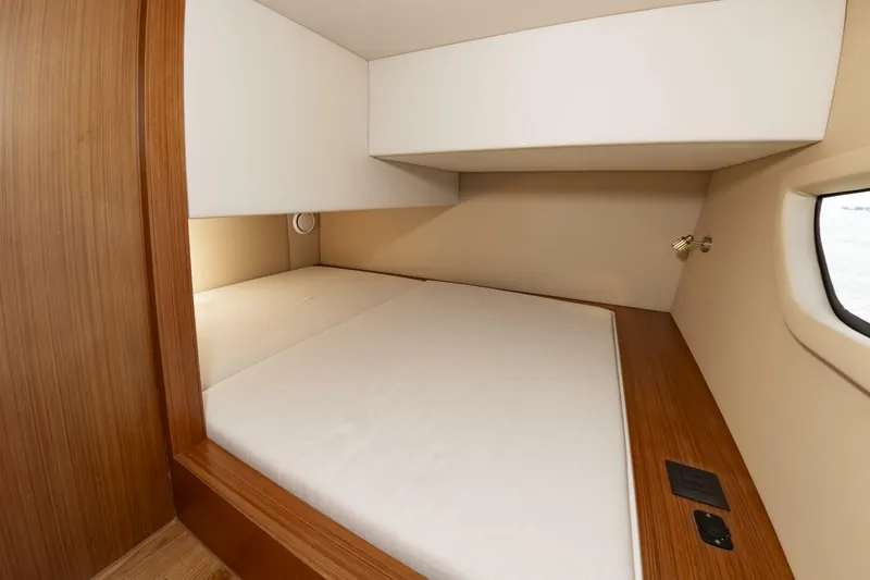 Slide: The Image of El Pescador 35 2023 - 4611642