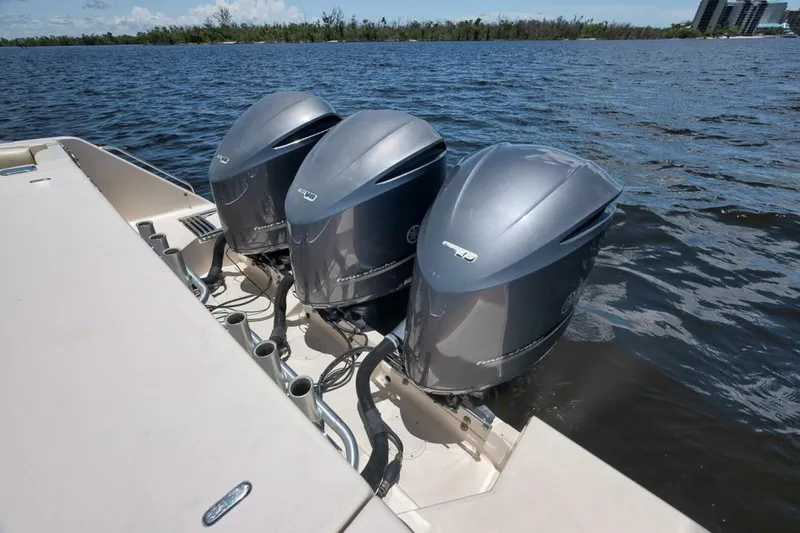 Slide: The Image of Grady-White 36 2015 - 4480021