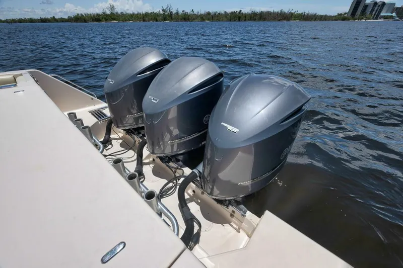 Slide: The Image of Grady-White 36 2015 - 4480022