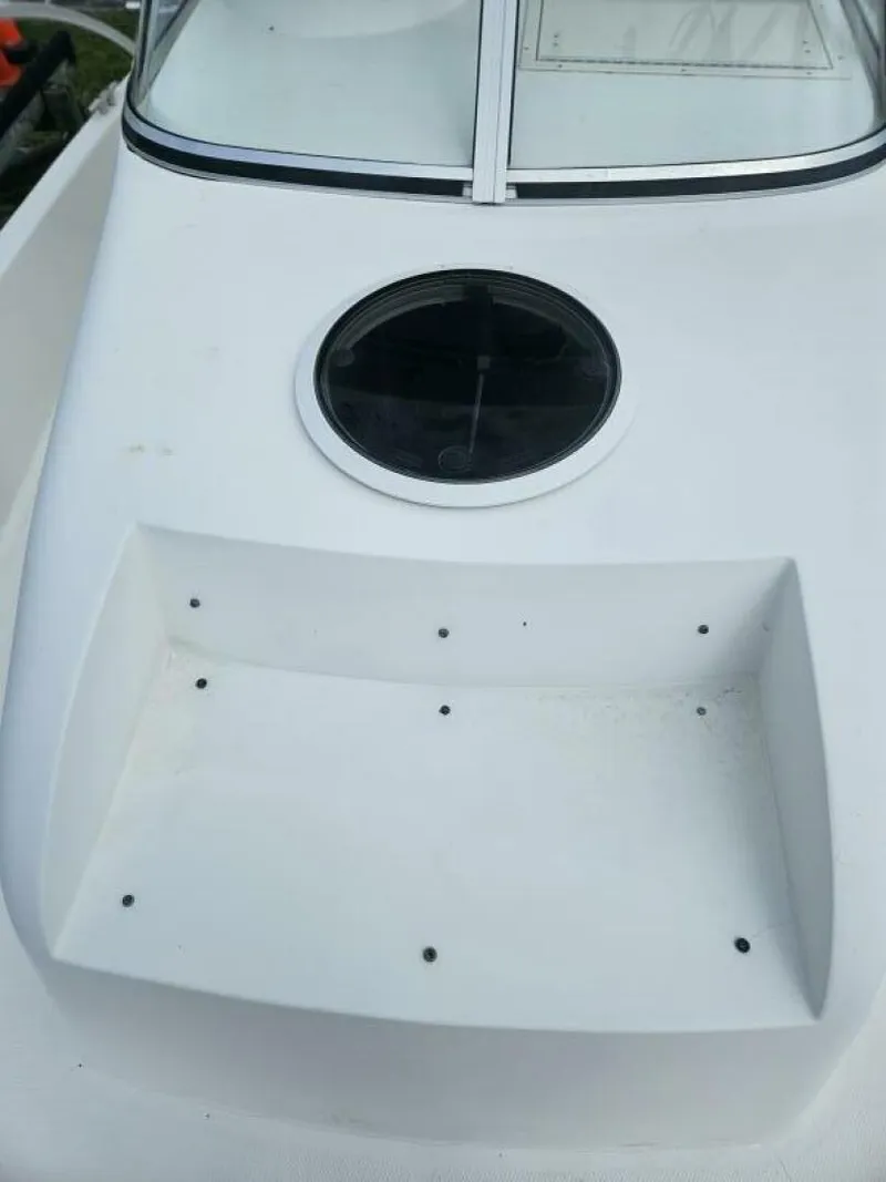 Slide: The Image of Mako 253 2006 - 4478074