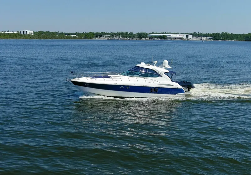 Slide: The Image of 2005 50' Cruisers 500 Express Gratitude Portside - 4479536