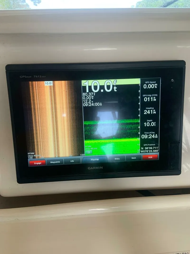 Slide: The Image of Grady-White Express 330 2016 - 4512833