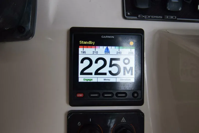 Slide: The Image of Grady-White Express 330 2016 - 4512904