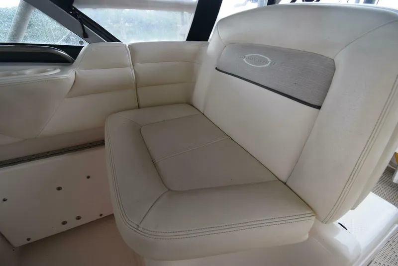 Slide: The Image of Grady-White Express 330 2016 - 4512916