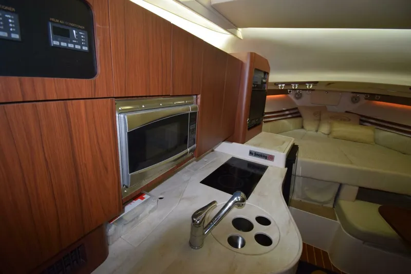 Slide: The Image of Grady-White Express 330 2016 - 4512934