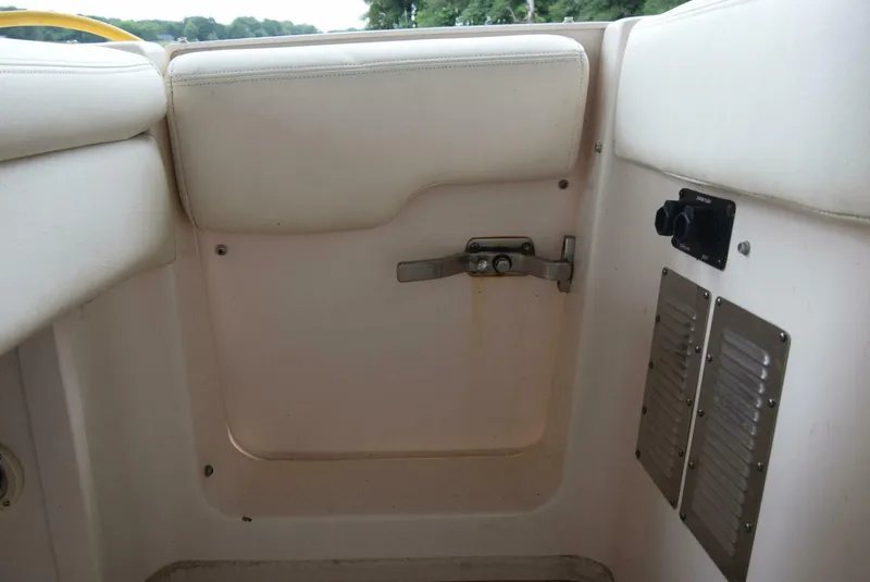 Slide: The Image of Grady-White Express 330 2016 - 4512887