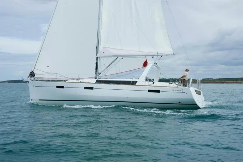 Slide: The Image of Beneteau Oceanis 45 Brochure Picture - 4480904