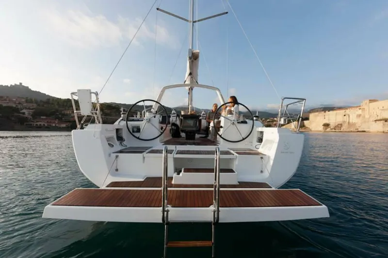 Slide: The Image of Beneteau Oceanis 45 Brochure Picture - 4480908