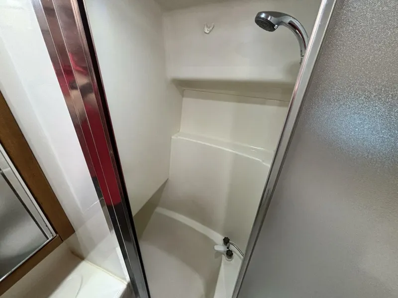 Slide: The Image of Bayliner 3788 Command Bridge 2000 - 4484872