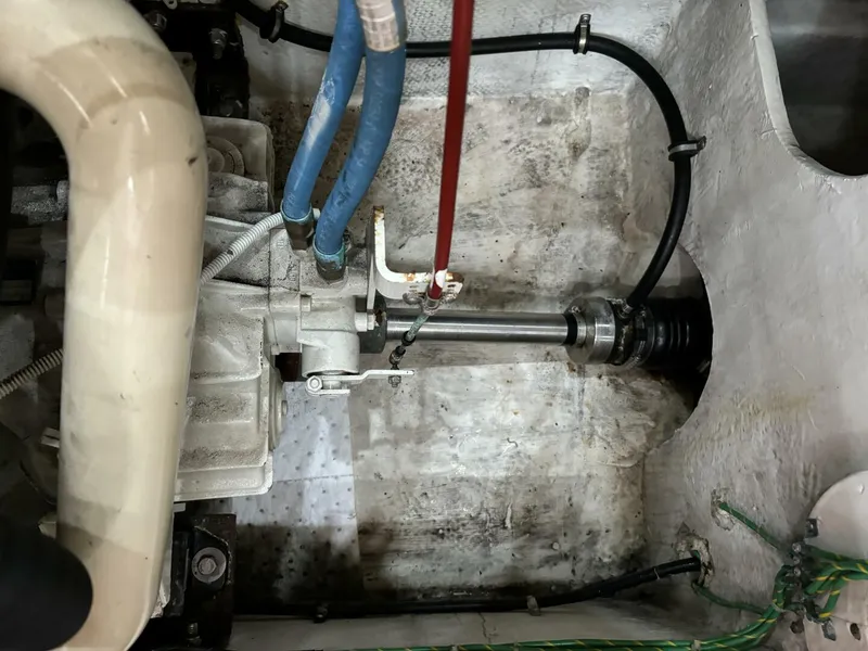 Slide: The Image of Bayliner 3788 Command Bridge 2000 - 4484886