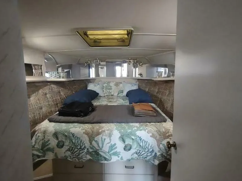 Slide: The Image of Tollycraft 34 Sport Sedan 1988 - 4483044