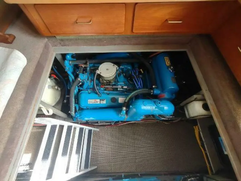 Slide: The Image of Tollycraft 34 Sport Sedan 1988 - 4483072