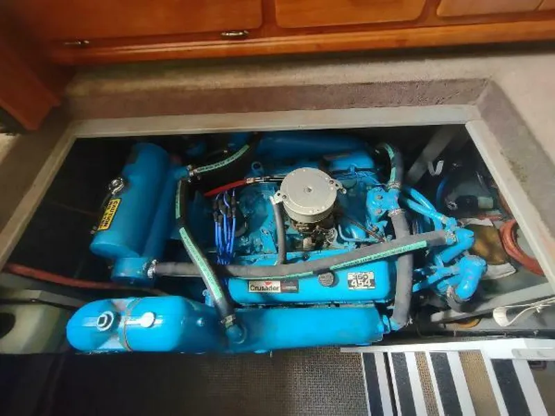 Slide: The Image of Tollycraft 34 Sport Sedan 1988 - 4483073