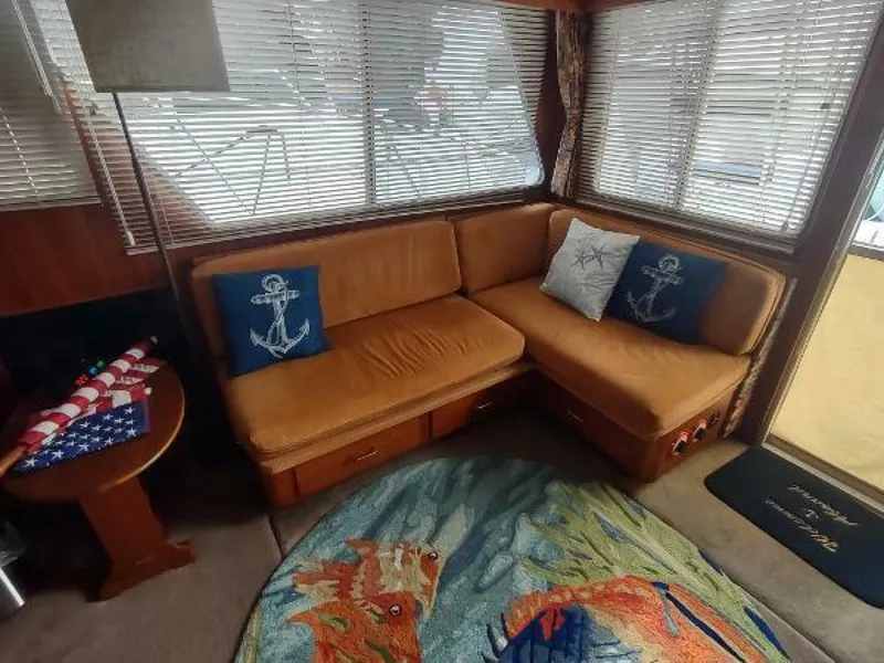 Slide: The Image of Tollycraft 34 Sport Sedan 1988 - 4483030