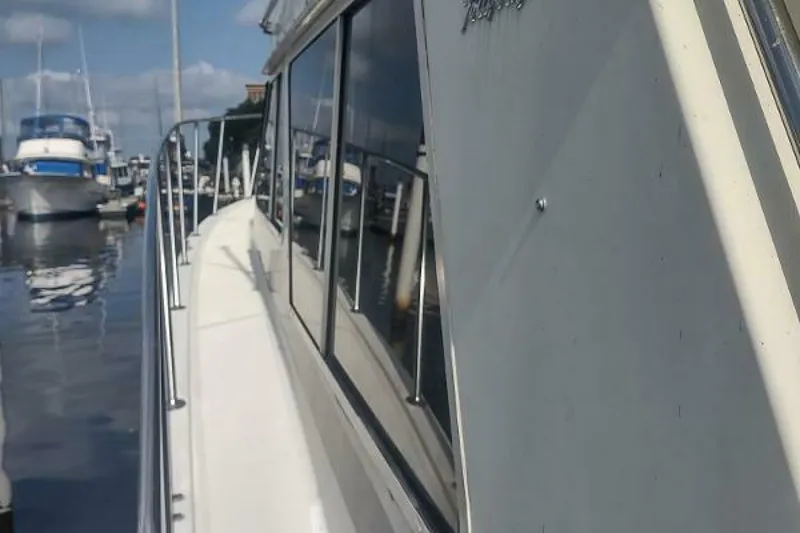 Slide: The Image of Tollycraft 34 Sport Sedan 1988 - 4483083