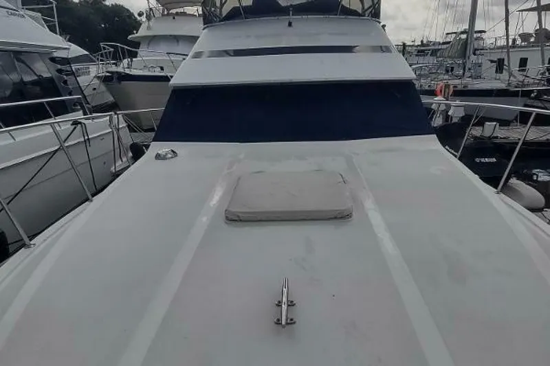 Slide: The Image of Tollycraft 34 Sport Sedan 1988 - 4483088