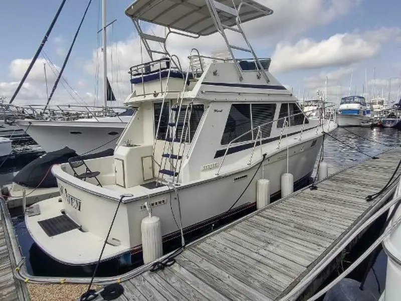 Slide: The Image of Tollycraft 34 Sport Sedan 1988 - 4483090