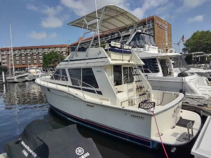 Slide: The Image of Tollycraft 34 Sport Sedan 1988 - 4483091