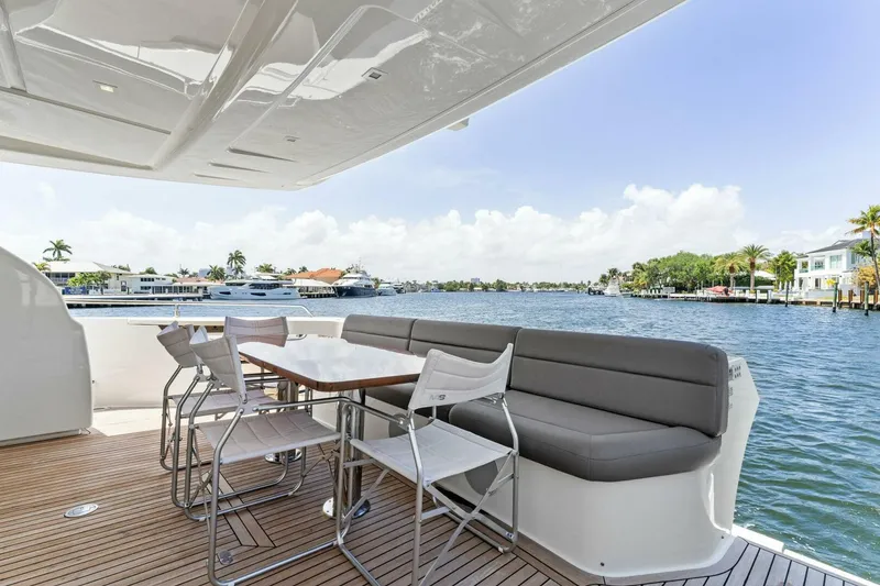 Slide: The Image of Ferretti Yachts 690 2015 - 5189532