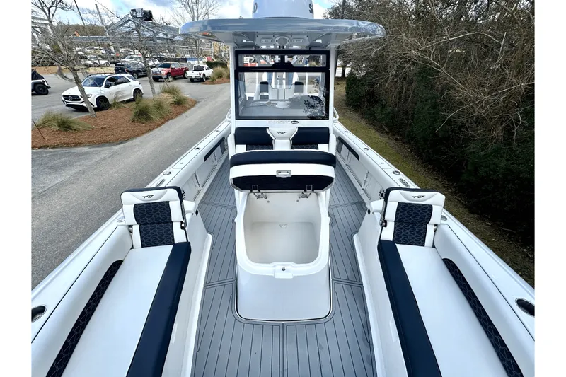 Slide: The Image of Tidewater 3100 CAROLINA BAY 2024 - 24