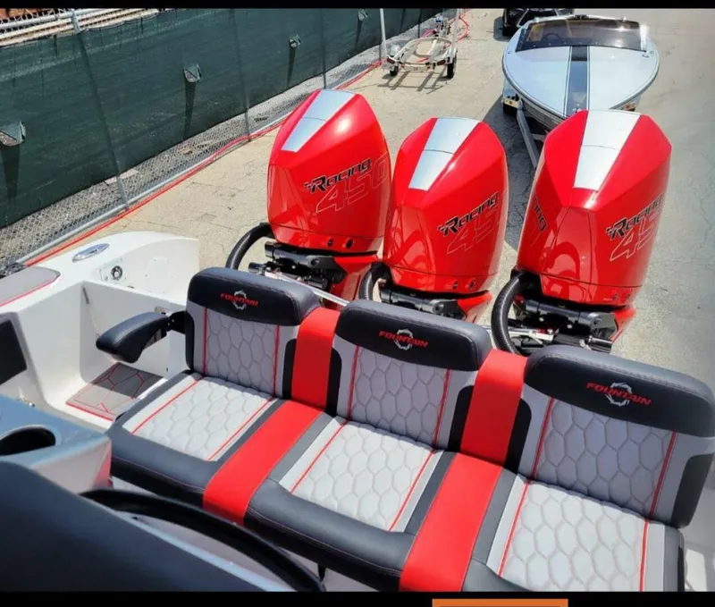 Slide: The Image of Fountain 38 SC 2022 - 4486371