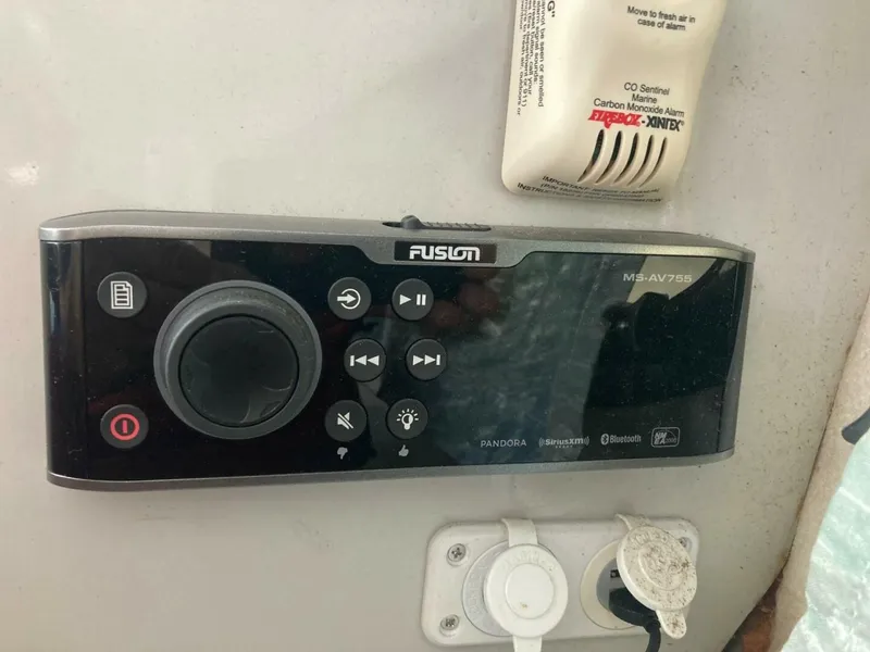 Slide: The Image of Tiara 29 1992 - 5225630