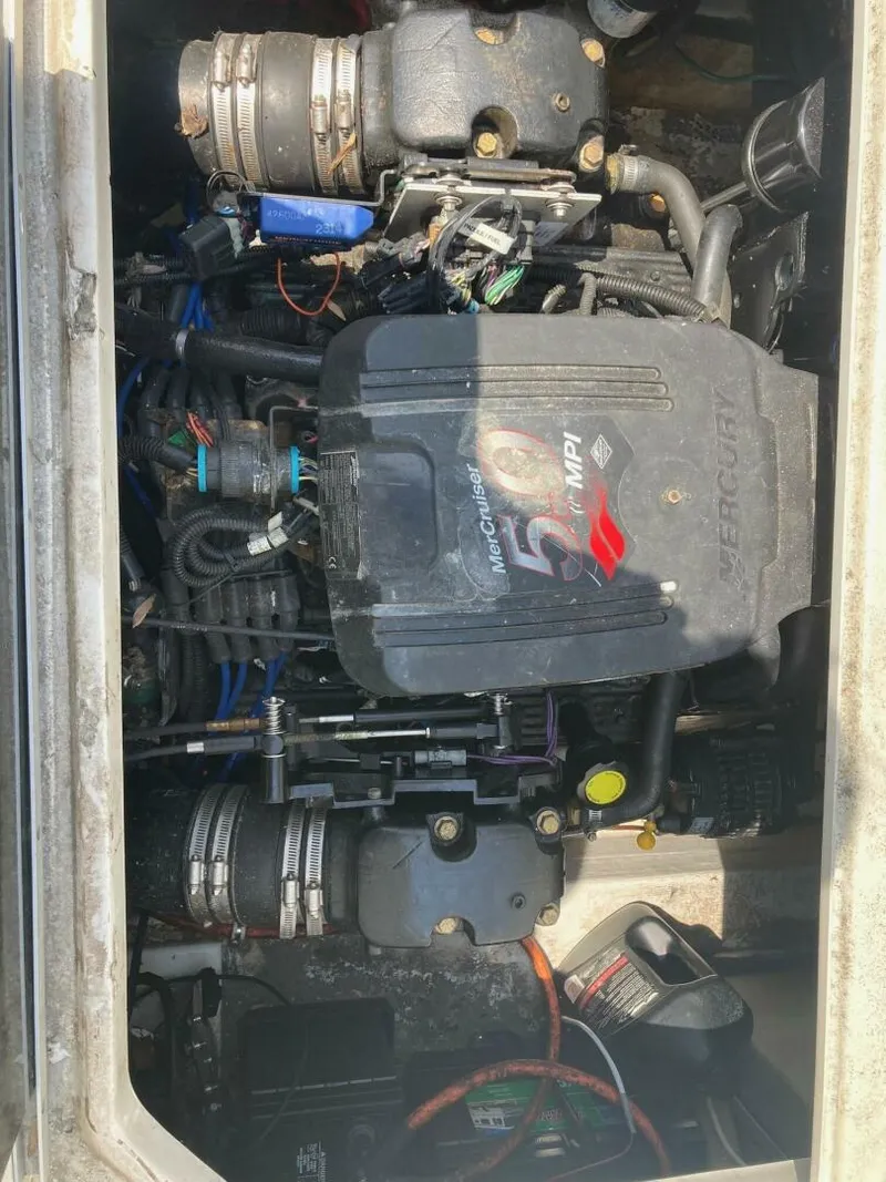 Slide: The Image of Tiara 29 1992 - 5225629