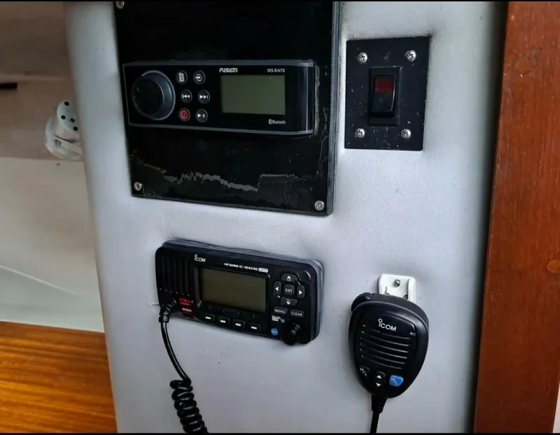 Slide: The Image of Boston Whaler Temptation 2200 1988 - 4486569