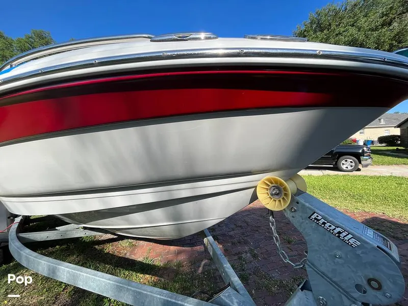 Slide: The Image of Crownline Boats 200LS 2008 - 10476030