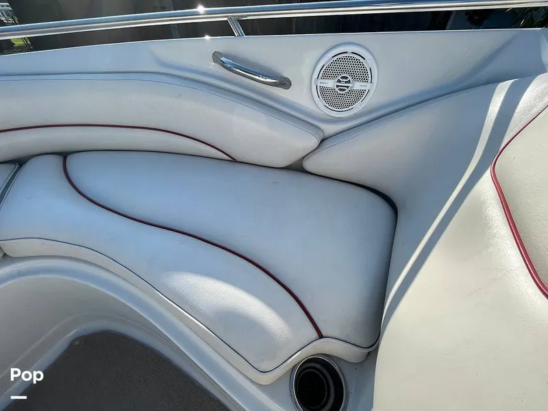 Slide: The Image of Crownline Boats 200LS 2008 - 10476212