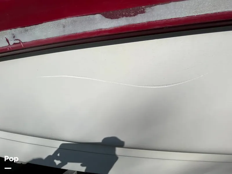 Slide: The Image of Crownline Boats 200LS 2008 - 10476044