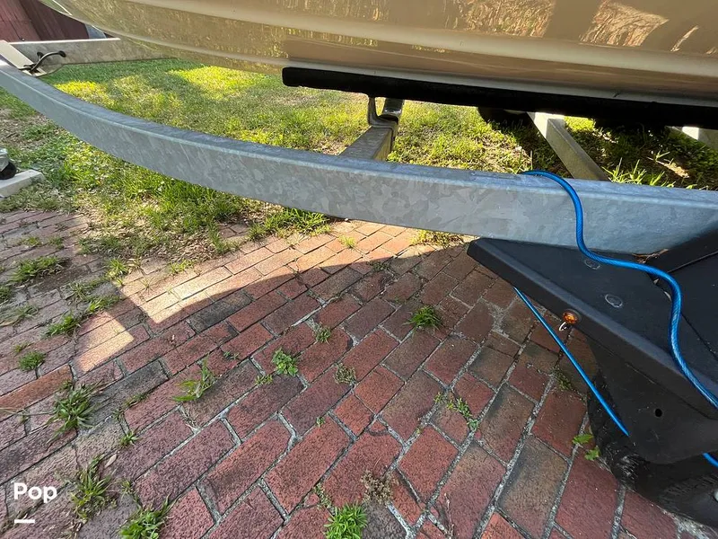 Slide: The Image of Crownline Boats 200LS 2008 - 10476020