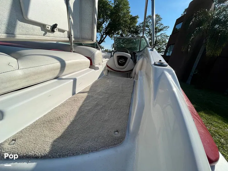 Slide: The Image of Crownline Boats 200LS 2008 - 10476091