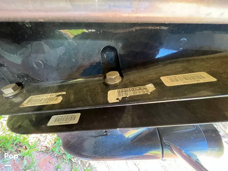 Slide: The Image of Crownline Boats 200LS 2008 - 10476114