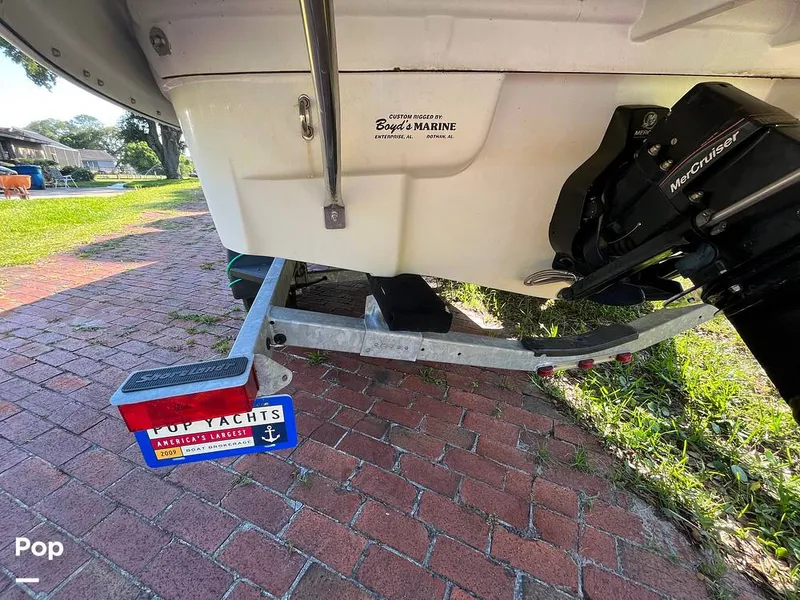 Slide: The Image of Crownline Boats 200LS 2008 - 10476117