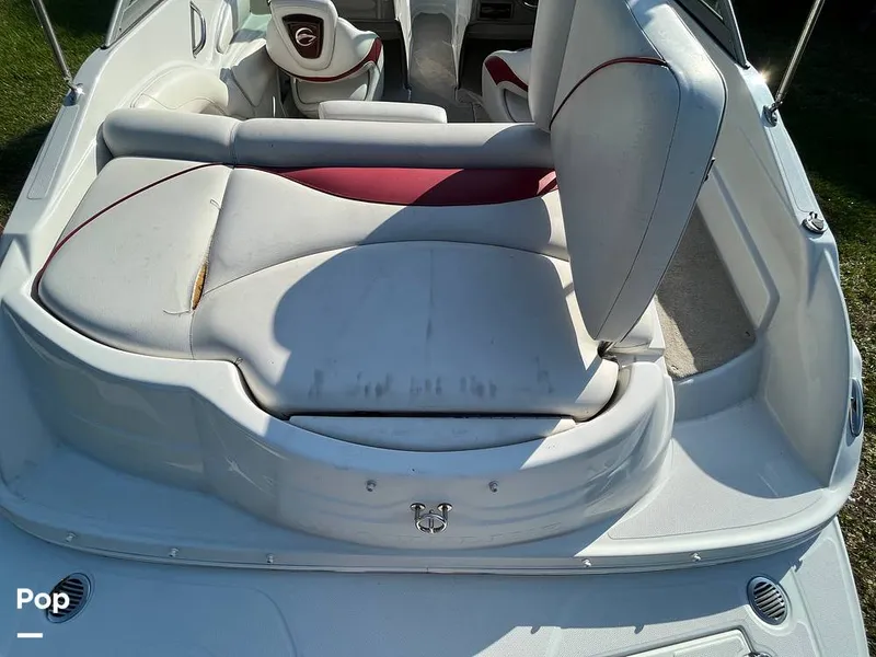 Slide: The Image of Crownline Boats 200LS 2008 - 10476165