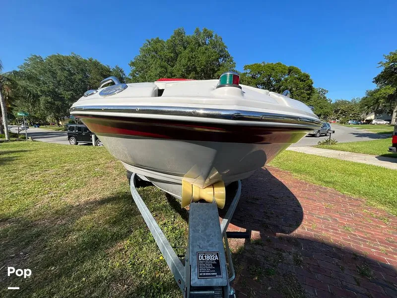 Slide: The Image of Crownline Boats 200LS 2008 - 10475949